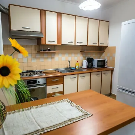 Apartment D&o Zola
